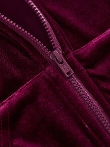 SHEIN طقم جاكيت كارديجان بغطاء رأس محبوك ومزين بطباعة مخملية بلون موحد، كاجوال للبنات الصغيرات، مناسب للربيع والخريف والشتاء - عنابي اللون - مشاهدة 3
