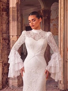 Aureia Elegant Luxurious White Lace & Mesh Patchwork Stand Collar Puff Jellyfish Sleeve Mermaid Wedding Dress - White - View 4