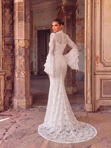 Aureia Elegant Luxurious White Lace & Mesh Patchwork Stand Collar Puff Jellyfish Sleeve Mermaid Wedding Dress - White - View 3