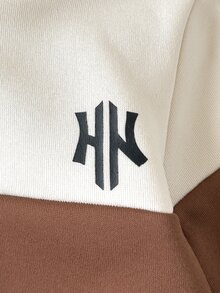 SHEIN Young Boy Colorblock Patchwork Knit Soft Crew Neck Long Sleeve Pullover Half-Zip Sweatshirt, Versatile And Comfortable For Autumn/Winter - Coffee Brown - View 4
