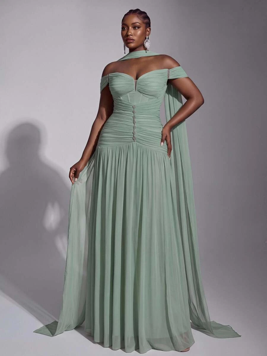 Elitara Plus Size Elegant Romantic Luxury Stretch Knit Cold Shoulder Off-Shoulder Ruched Fabric Rhinestone Embellished Shawl-Accented Bodycon A-Line Long Dress For Holiday Celebration Wedding Guest Ball Concert Business Banquet Party Women's Heavy Work Evening Gown - Green - View 1