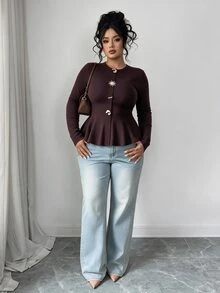 Modelyn Sweater Ukuran Besar dengan Gesper Logam dan Hem Berumbai - Coffee Brown - View 8