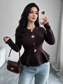 Modelyn Sweater Ukuran Besar dengan Gesper Logam dan Hem Berumbai - Coffee Brown - View 1