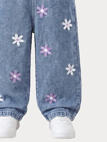 SHEIN 女童牛仔吊帶褲，全新四季款，可愛俏皮設計，復古牛仔女孩風格，淺藍紫色白色雛菊刺繡，直筒褲腿秋季款 - 淺色水洗藍 - 查看 6