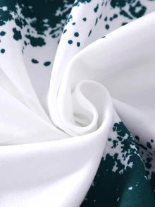 SHEIN 2 قطعة/مجموعة ملابس رياضية كاجوال للأولاد الصغار بأسلوب الشارع الجامعي، بلوزة رياضية + بنطال بنمط أجنحة لطيف وبارد مخطط ثلاثي الألوان، مناسبة للارتداء اليومي والمدرسة - أخضر - مشاهدة 4