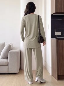 Solavon Women's Solid Color Pleated Long Sleeve Top And Pants Casual Daily Sports Set - Khaki - View 11