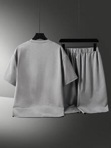 SHEIN Vacaura 2pcs Teen Boy Summer Outfit Streetwear Baggy Grey Graphic Pullover T-Shirt And Shorts Set Back-To-School Casual Sixth Form Rave - Light Grey - View 3
