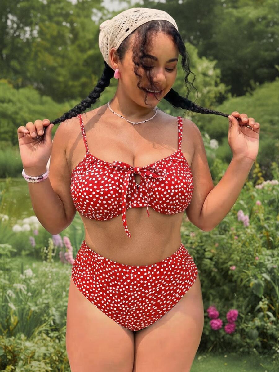 SHEIN Swim Plus Size Women's Sweet & Cute Minimalist Beach Vacation Casual Random Ditsy Floral Ruffled Underwire Adjustable Strap 2-Piece Swimwear Set - Red - View 1