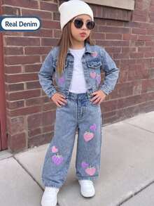 SHEIN Autumn/Winter Girls' Fashion Heart Strawberry Embroidered Baby Blue Sweet Washed Denim 2 Pieces Set: Short Denim Jacket + Loose Wide-Leg Pants Cowboy - Blue - View 2