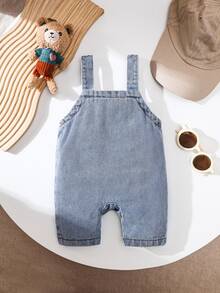 SHEIN 夏季純色帶口袋和熊拼接的嬰兒牛仔連體褲 - 藍色 - 查看 3