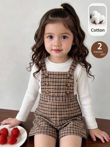SHEIN Baby Girl Knit Solid Color Round Neck Casual T-Shirt & Woven Plaid Overall Shorts 2pcs Set - Multicolor - View 6
