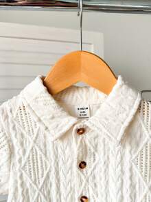SHEIN Newborn-1 Year Old Baby Outfit Apricot Textured Short Sleeve Shirt And Shorts Set Off-White Summer Casual Modest Tropical Vacation Going Out - Apricot - View 8