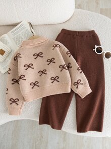 SHEIN Young Girl Drop Shoulder Bow Pattern Turtleneck Sweater And Pants 2 Pieces Set - Brown - View 2
