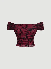 SHEIN MOD 大尺碼酒紅色植絨印花短版上衣，復古浪漫優雅宮廷風，休閒日常穿著，女款度假穿搭派對約會正式夏季款 - 酒紅色 - 查看 3
