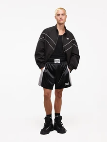 EVERLAST SUMWON Unisex Boxing Shorts With Elastic Waistband Logo Side Panel Colorblock Satin Finish Mid Thigh Length Casual Streetwear - Multicolor - View 2