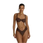 Beachwear 