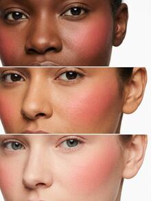 MAC Glow Play Blush Groovy 7.3 G – Blush, Bouncy Texture, For All Skin Types, Bright Coral, Suitable For Daily Makeup Routine - Groovy - View 5
