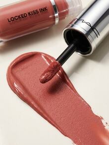 MAC Locked Kiss Ink 24HR Lipcolour Teaser 4 Ml – Liquid Lipstick, 24-Hour Wear, For Women, Teaser, Suitable For Daily Wear - Teaser - View 3