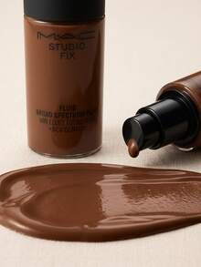 MAC Mineralize Skinfinish Natural 10g - MEDIUM DARK - View 3