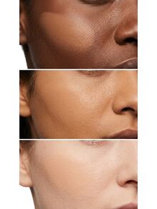 MAC Mineralize Skinfinish Natural Medium Dark 10 G – Face Powder, Matte Finish, For Medium Dark Skin Tones, Medium Dark, Minerals, Suitable For Daily Makeup Routine - Medium Tan - View 5