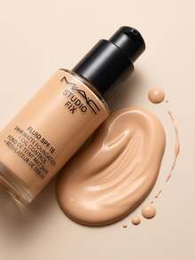 Mac Studio Fix Fluid SPF15 NC15 30ml – Foundation, 24-Hour Longwear, For Oily Skin, NC15, SPF 15, Suitable For Daily Makeup Routine - NC15 - View 3