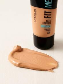 Maybelline أساس - سمرة طبيعية - مشاهدة 3