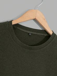 RueChic Men Waffle Fabric With Label Regular T-Shirt & Short Set - Black - View 3