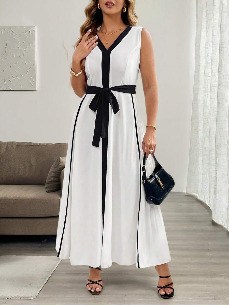 Flirla Vestido plisado con cintura anudada en unicolor con contraste, de cuello en V sin mangas, en estilo bohemio vintage para mujer de talla grande - Blanco y Negro - Ver 1