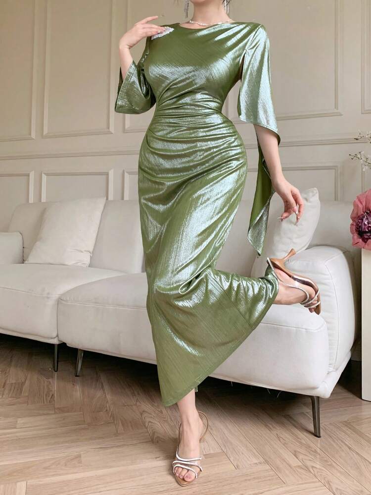Elegant Asymmetric Ruched Lace Floral Decor Glossy Fitted Mid-Length Dress, Suitable For Banquets And Weddings Prom Dress