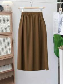 SHEIN PETITE Gonna di lunghezza petite in colore tinta unita, elegante, casual e adatta per l'uso in città, disponibile in taglie comode per le donne