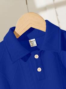 SHEIN Cămașă polo cu guler din tricot jacquard, 1 bucată, pentru băieți cu mâneci scurte, pentru băieți cu vârsta cuprinsă între 4 și 7 ani, potrivit pentru îmbrăcăminte de primăvară și vară. Acest tricou polo Sunny Boy este potrivit pentru ieșiri, școală și ținută acasă.
