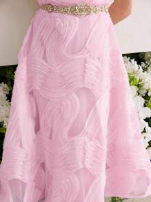MOTF Soiréza Vestido midi de línea A con bordado de malla