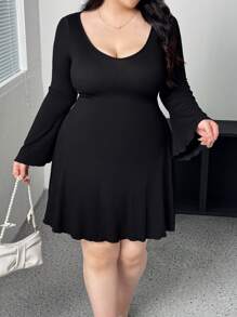 Flirla Váy cổ chữ V có gân Plus size nữ mùa xuân hè màu trơn thường ngày - màu đen - Xem 4