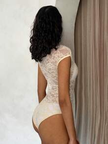 Glamine Sexy Hot Girl Lace See-Through Minimalist Slim Fit Bodysuits
