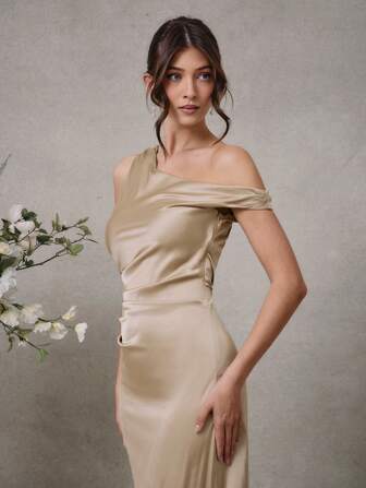 L'Amorae 优雅婚礼宾客伴娘派对纯色单肩高开叉荷叶边长裙