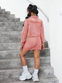 SHEIN 2 件套 Tween 女童 Y2k 水洗卡其色牛仔翻领长袖短款夹克和牛仔迷你工装裙套装，适合女童街头装和日常穿着 - 粉色 - 查看 2