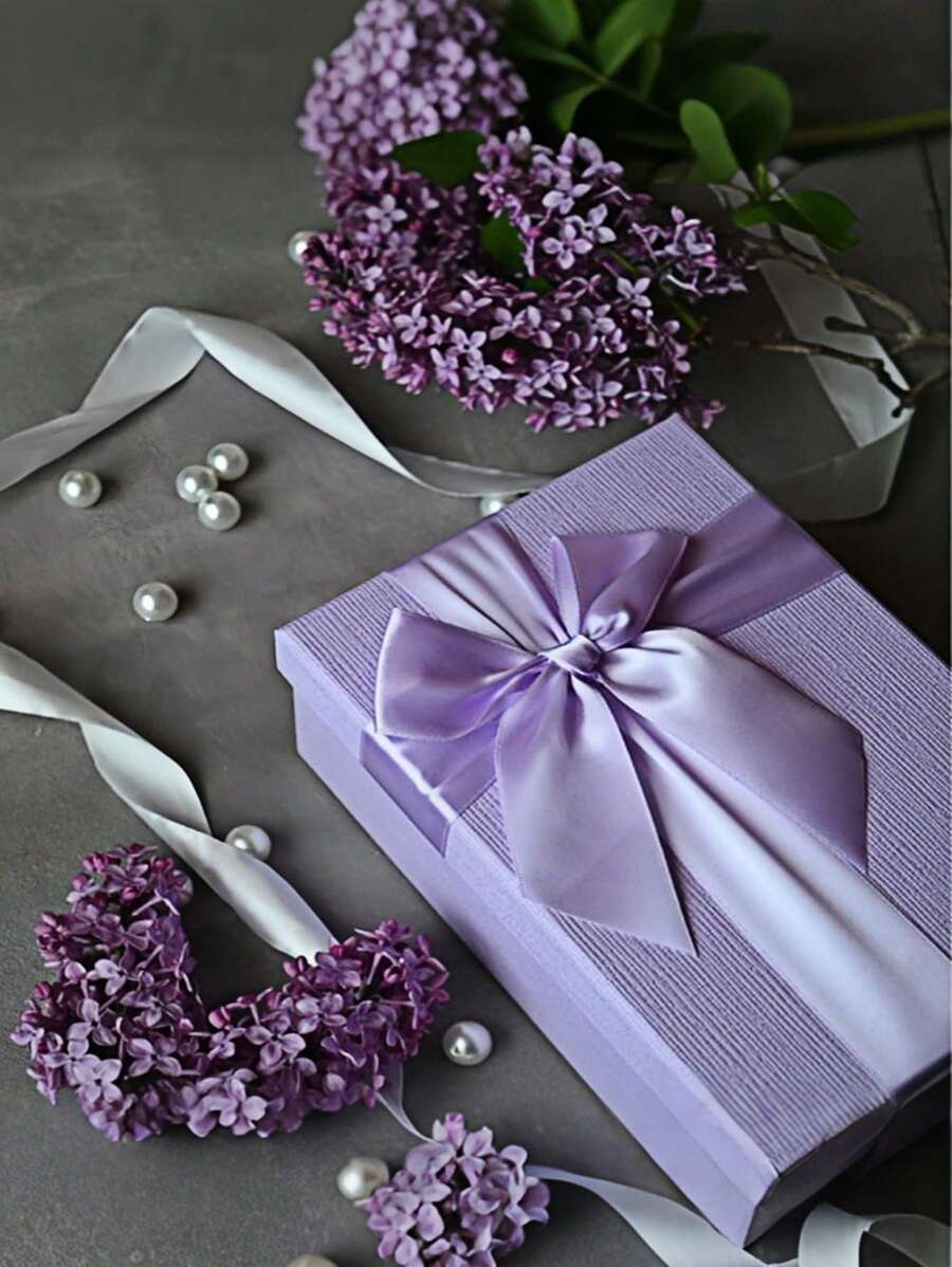 SHEIN 1 条缎带（22 米/卷），双面缎带用于 DIY 玫瑰装饰、礼品包装 - 婚礼派对蝴蝶结丝带用于桌椅装饰、花门、礼品盒、蛋糕装饰、服装配饰、编织，营造优雅的节日气氛，蝴蝶结丝带（0.6/1/1.5/2/2.5/4/5 厘米宽） - 淡紫色 - 查看 1