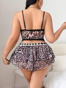 SHEIN 2 Stücke Set mit Große Größen Sexy Tiefer V-Ausschnitt, Strass-Kette, Leoprint Mesh Unterkleid und Shorts als Pyjama