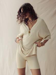 SHEIN LUNE 2pcs Women's Summer Casual Lounge Set,Apricot Deep V-Neck Tight-Fitting Short Sets,Cowgirl-Style Boho Country Concert Outfit Airport Clothing Sets - Grey - View 4