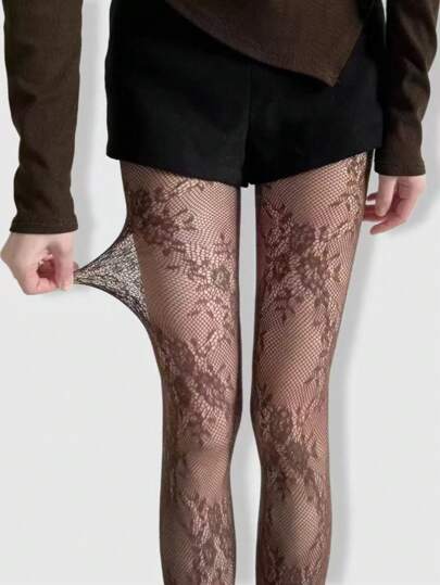 Kawaii جورب شباك دانتيل أنيق وجذاب مرن للغاية بنمط زهري