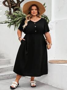 SHEIN CURVE+ Vestido de verano de talla grande de unicolor con cuello en V y decoración de botones, curvilíneo, vestidos bohemios de vacaciones en la playa para mujer/vestido de playa/conjuntos de vacaciones en la playa/esenciales de playa/graduación/vestido para té - Negro - Ver 5