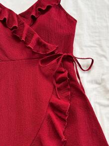 Soleia 夏季假期女士休闲玫瑰红色纹理面料腰带荷叶边饰边裹身结侧 A 字吊带连衣裙 - 紅色 - 查看 4