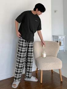 DAZY Men's Summer Letter Print T-Shirt And Plaid Shorts Pajama Set - Black - View 4