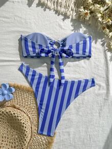 SHEIN Conjunto de bikini de mujer con estampado de rayas texturadas, ideal para vacaciones en la playa