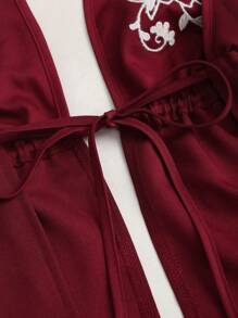 Sweetra Retro Sexy Backless Embroidered V-Neck Slim Fit Tank Top, Versatile - Rose Red - View 3