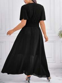 EMERY ROSE Plus Size Elegant Short Sleeve Dress With Wide Hemline, Ruffle Decor And Lace Edging. Loose Fit For Vacation Or Work, V-Neck Maxi Women Outfit - Black - View 2