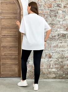 SHEIN LUNE 2pcs Vintage Car Print Casual Suit Set, Includes Loose T-Shirt Top And Tight Fit Pants, Plus Size Cowgirl Summer Outfits For Women Graduation Spring Women Summer Clothes Graduation Easter Outfit Women Spring Summer Clothes Vacation Bohemia Easter Outfit Women - Black and White - View 5