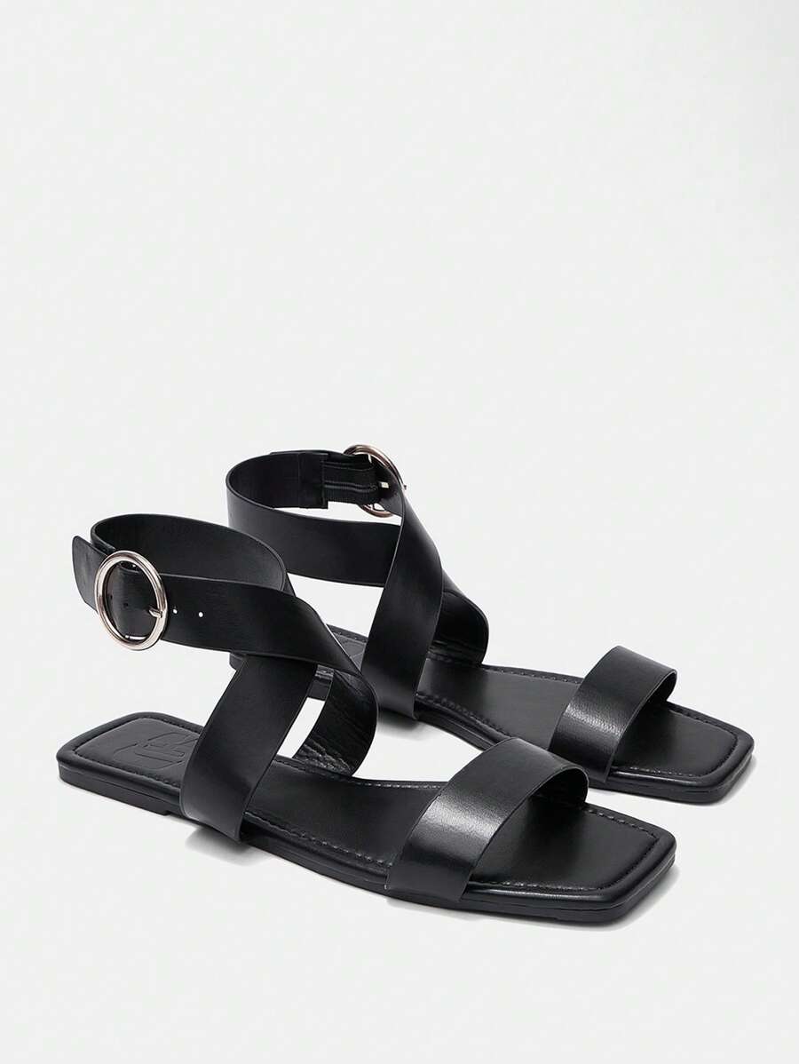 CUCCOO CURVES Women's Black Plus Size Fashion Comfortable Versatile Flat Shoes - Black - View 1