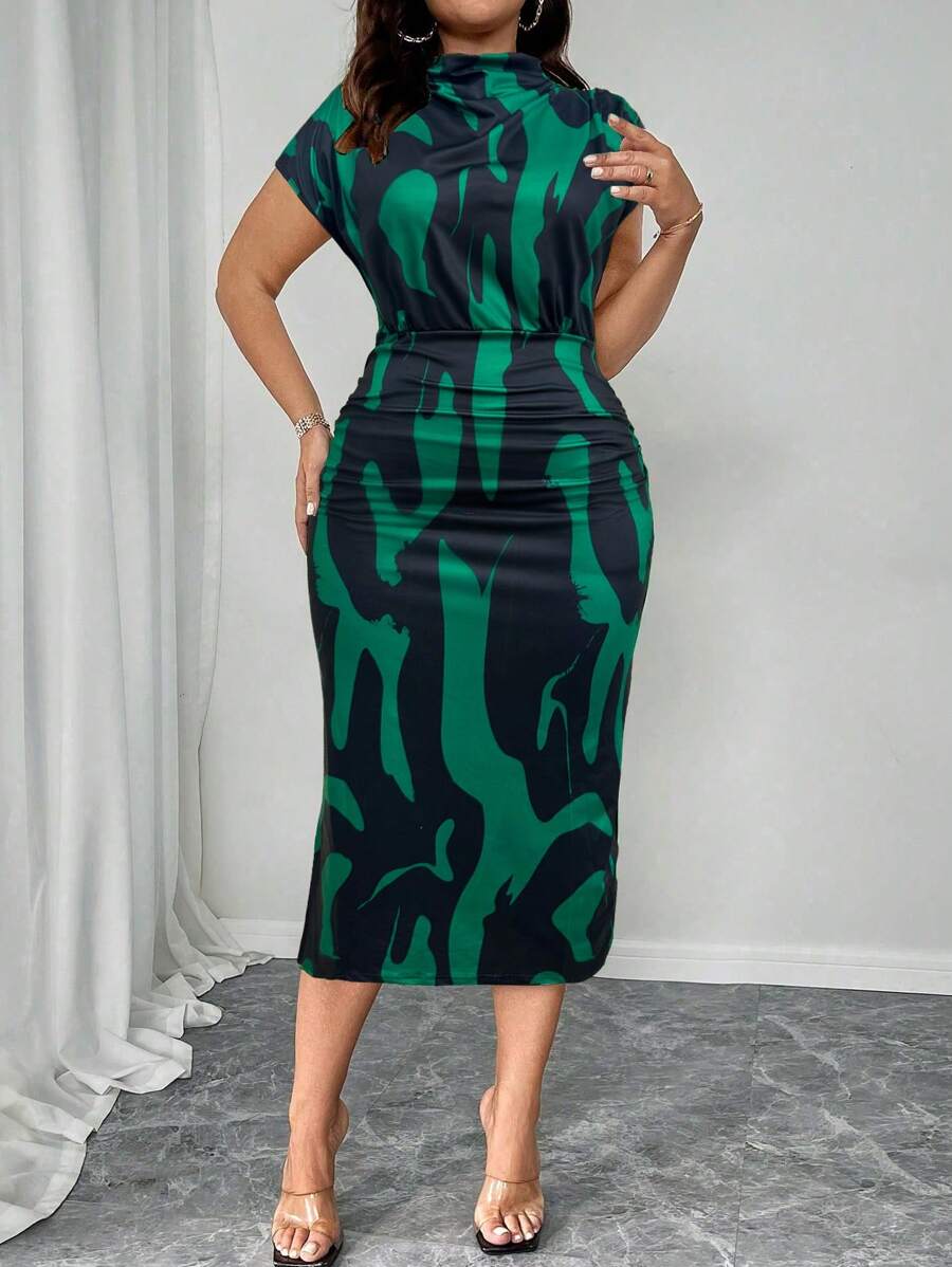 SHEIN Clasi Đầm dệt kim co giãn cỡ lớn dành cho nữ mùa xuân và hè - Kiểu dáng gợi cảm, ôm sát, thắt eo, dáng bodycon, họa tiết sọc không đều, tay ngắn, cổ đứng nhỏ, nhiều màu sắc, kiểu dáng đơn giản phù hợp cho công sở và trang phục thường ngày trong các kỳ nghỉ dành cho nữ. - Nhiều màu - Xem 1