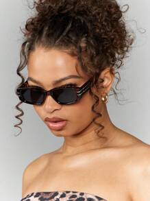 MISSGUIDED Designer Statement Glasses Tortoise Shell Frame Retro Rectangle Vintage Style Metal Side Detail European Fashion Spring Summer Shades